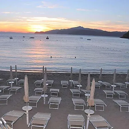 Miramare Hotell