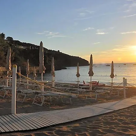 Miramare Hotell