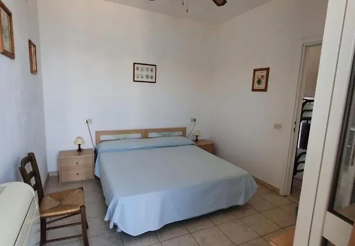 Miramare Отель 2*