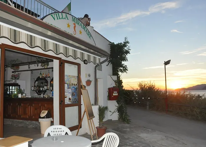 Отель Miramare 2*