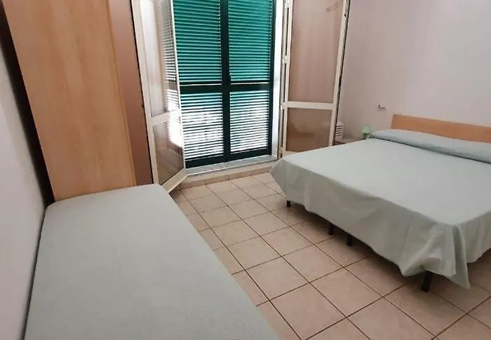 Miramare ホテル カポリーヴェリ